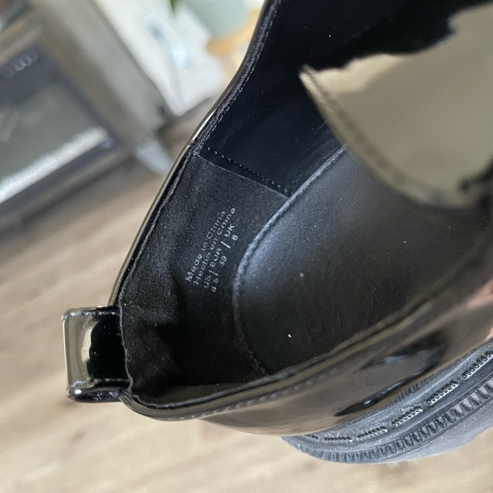 Aldo Shiny Black Lace-Up Shoes - Picture 5 of 5